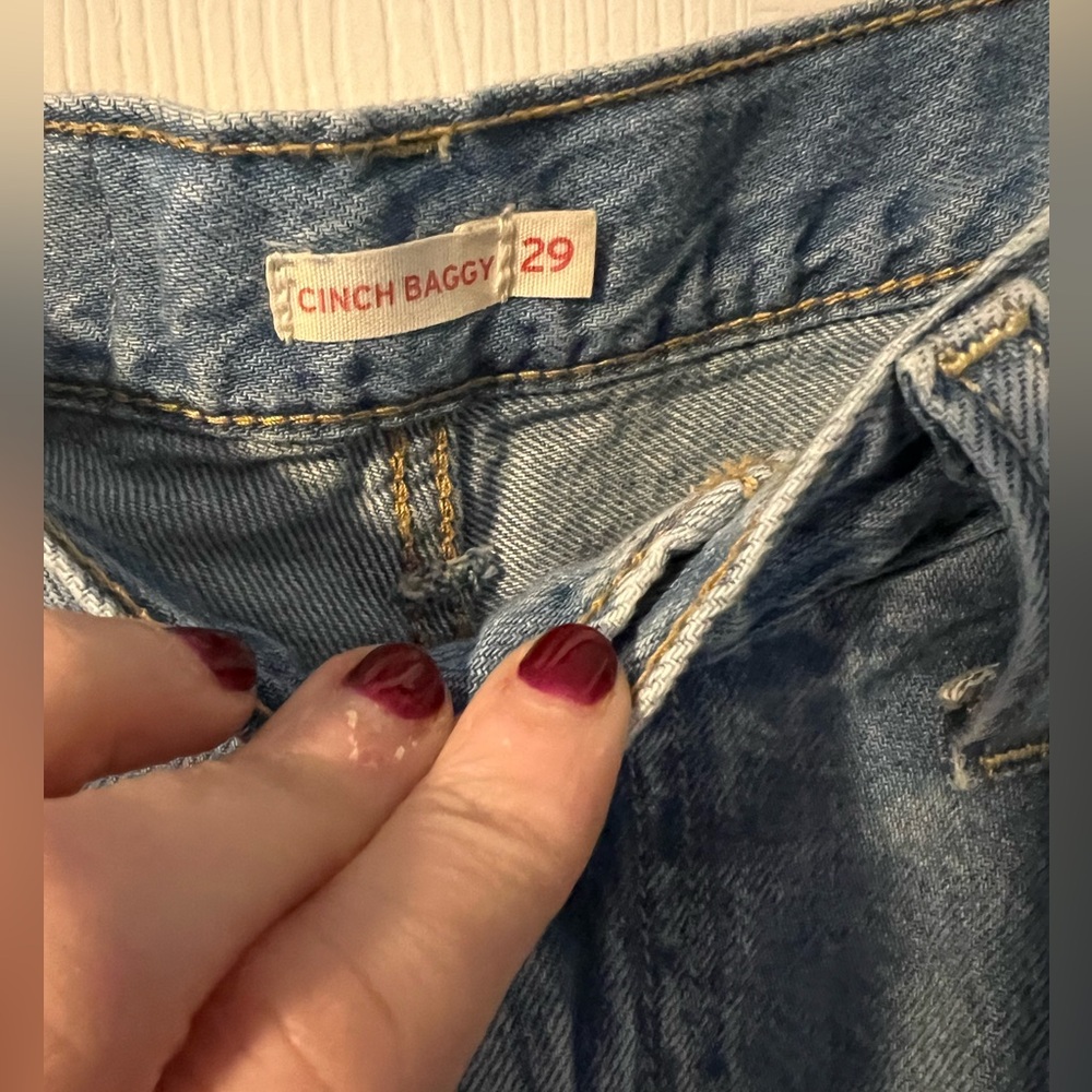 Levi’s cinch baggy jeans - Picture 2 of 6